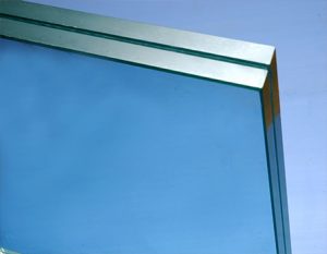 safety_laminated_glass